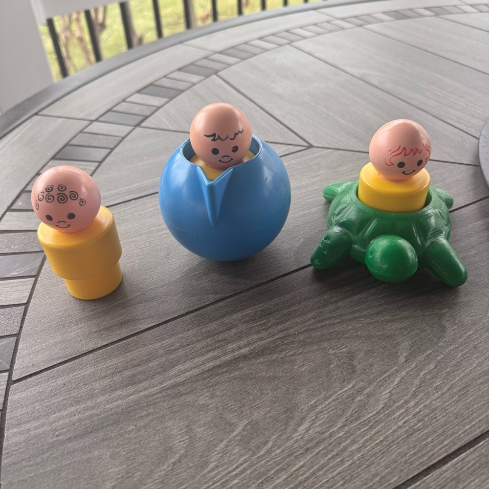 Vintage 1974 Fisher-Price Floating‎ Family Jumbo Little People Bath Tub Toys
